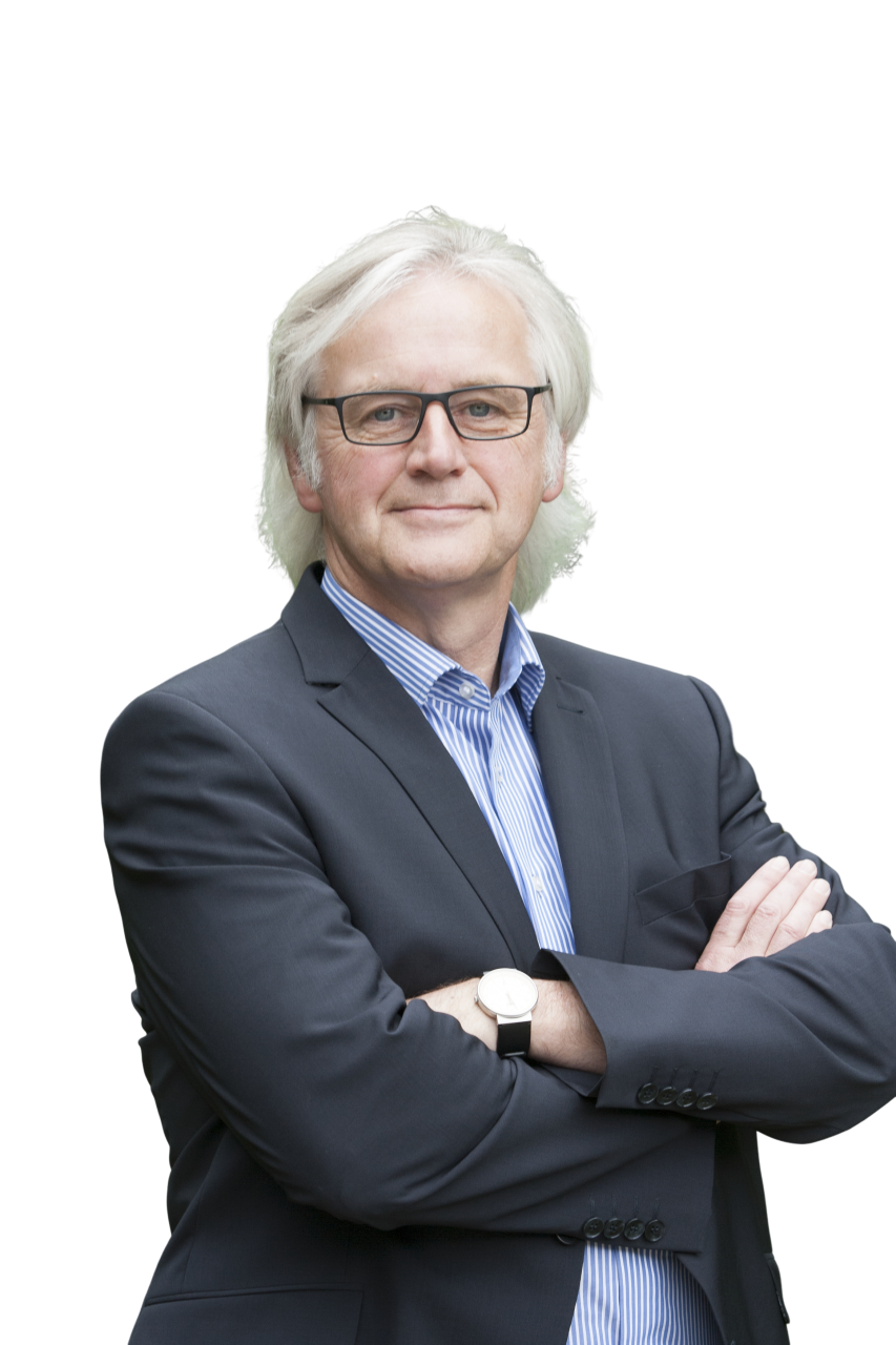 hdw-verden-harald-nienaber-portrait Harald Nienaber vom HDW.Verden schaut in die Kamera und grinst